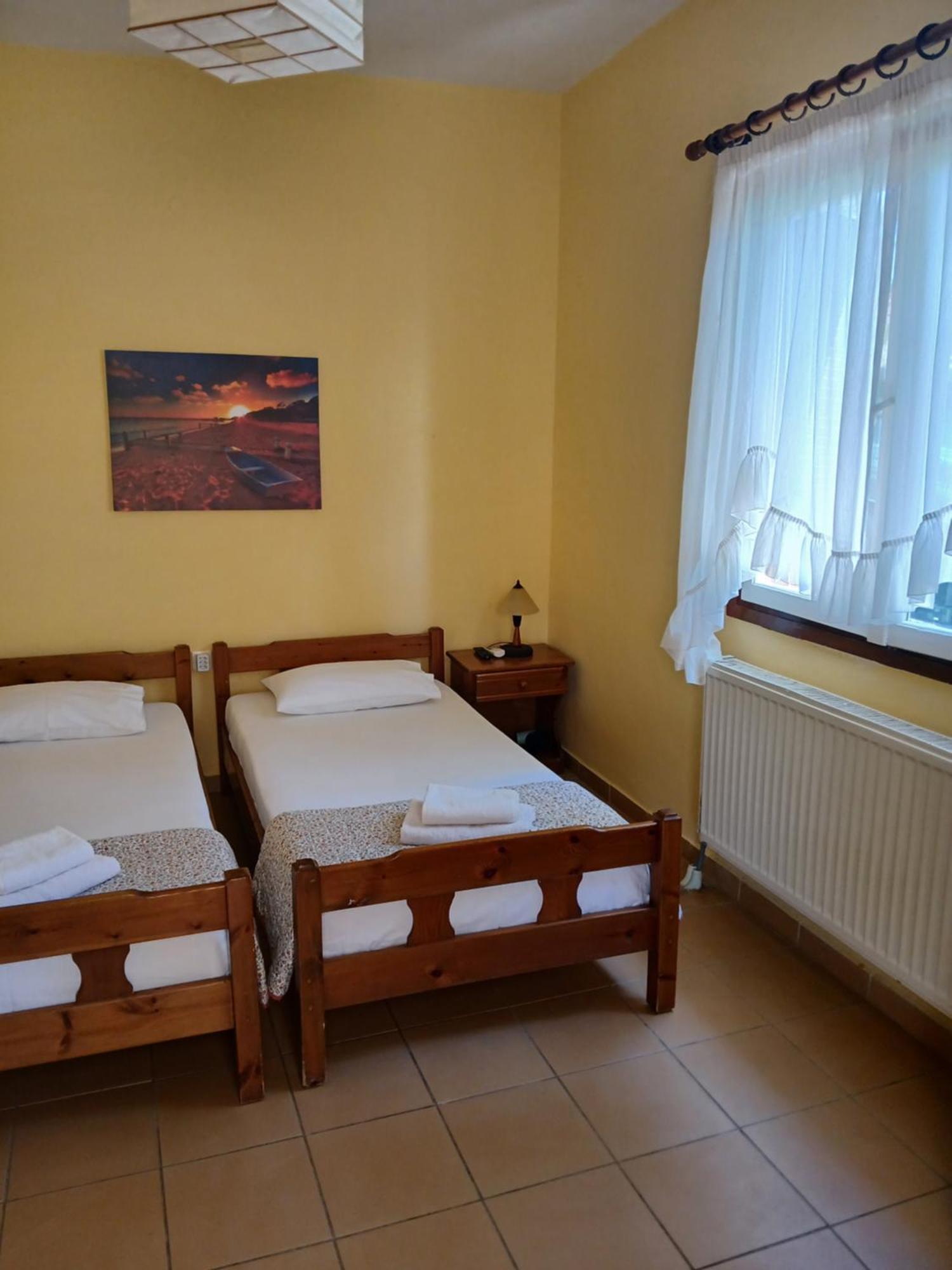 Karnagio Vasilas Agia Paraskevi  Habitación foto